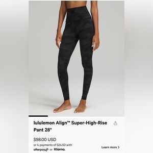 Black camo Lululemon Align leggings